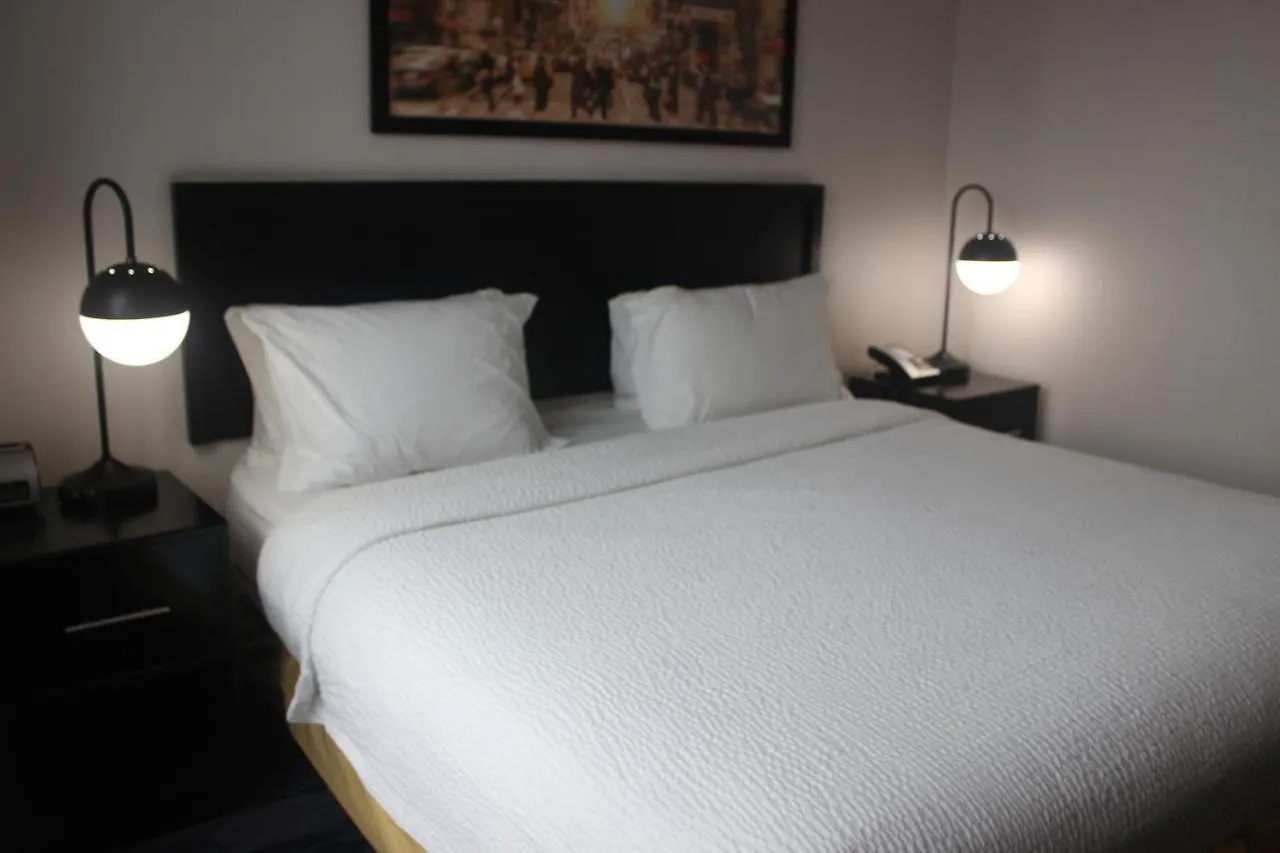 Fairfield Inn & Suites By Marriott New York Queens/Queensboro Bridge