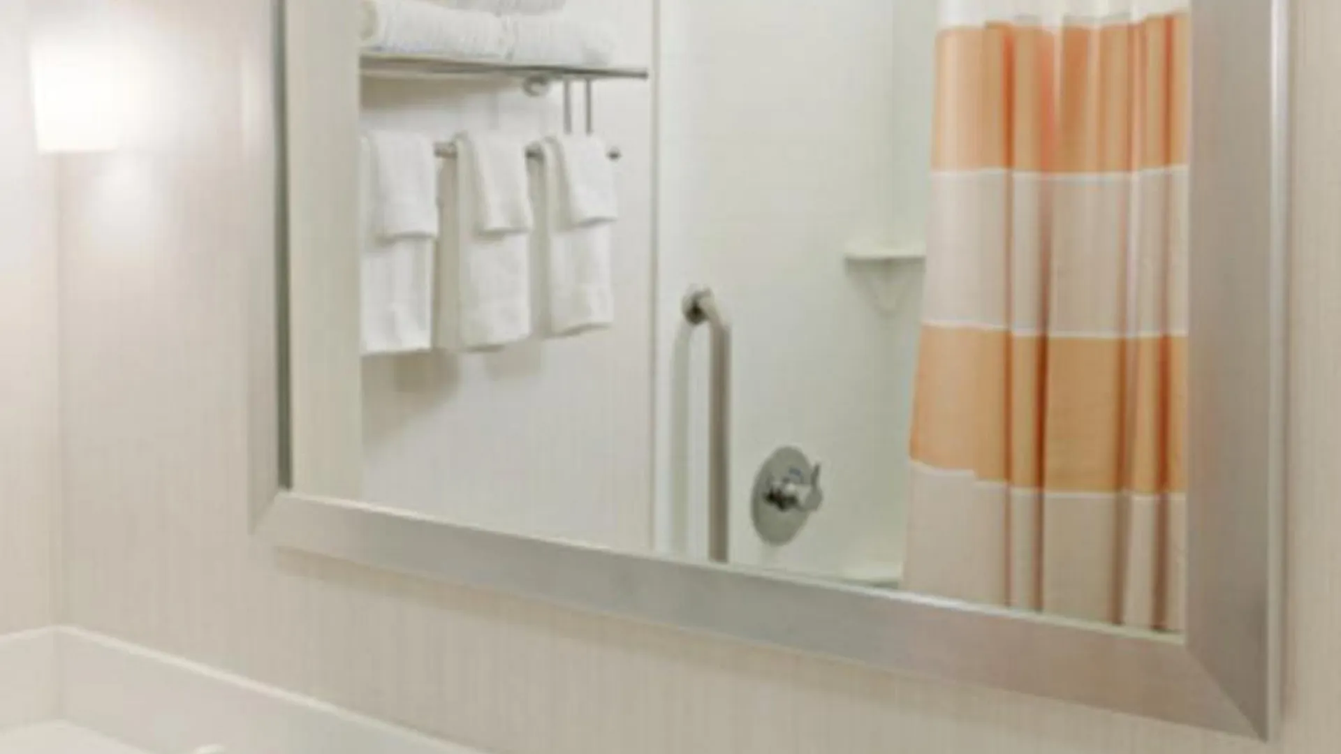 Fairfield Inn & Suites By Marriott New York Queens/Queensboro Bridge 3*,  Stati Uniti