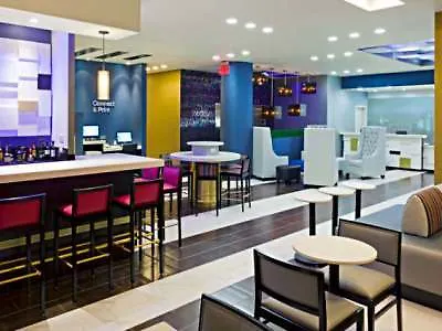 Fairfield Inn & Suites By Marriott New York Queens/Queensboro Bridge Hotel