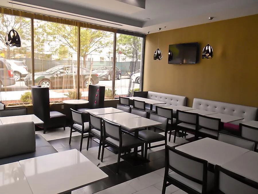Fairfield Inn & Suites By Marriott New York Queens/Queensboro Bridge Hotel